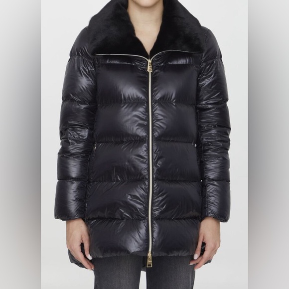 Herno hi-low puffer jacket. Ultra lightweight goose down. Authentic. - Picture 1 of 12